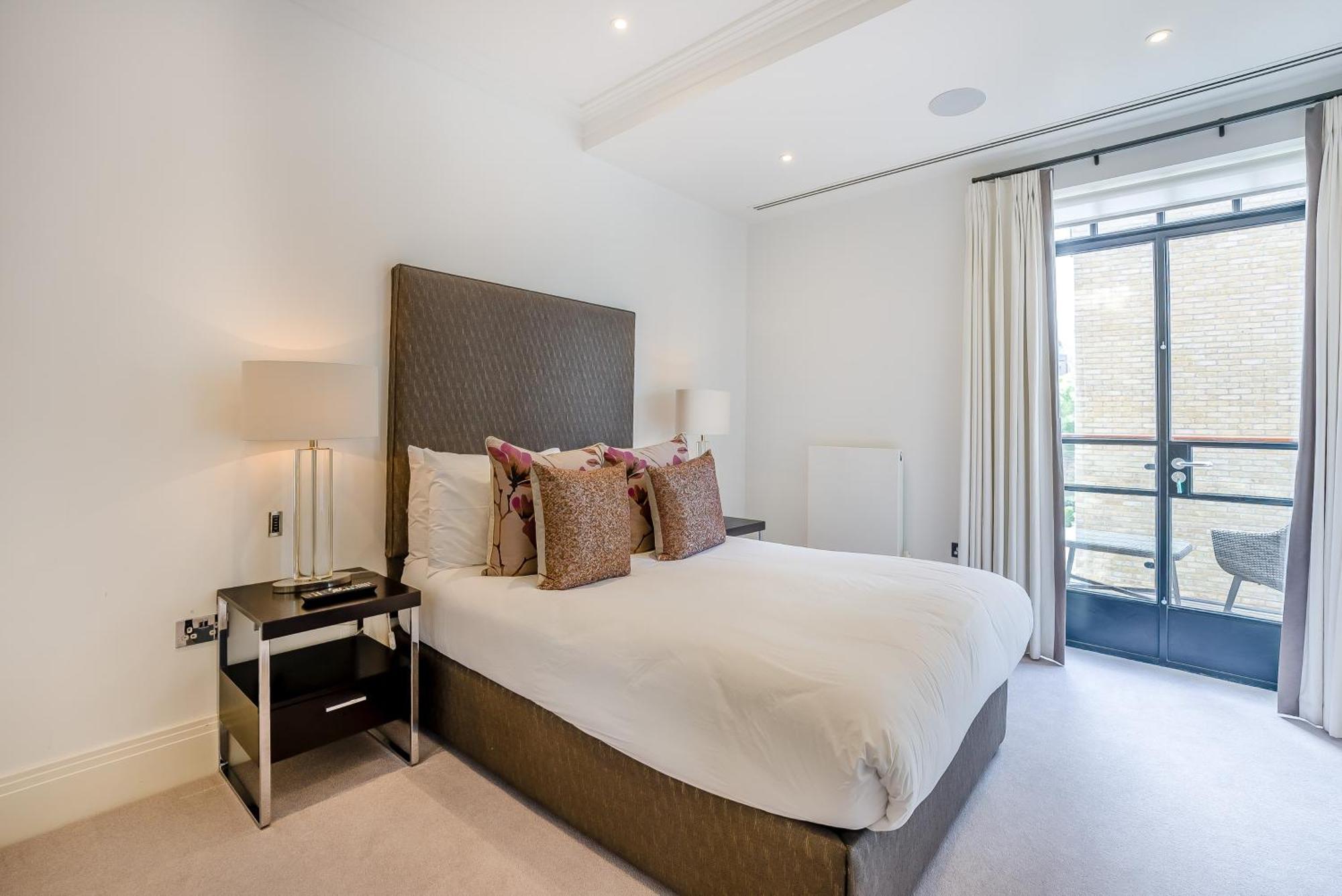Palace Wharf Apartments Londen Buitenkant foto