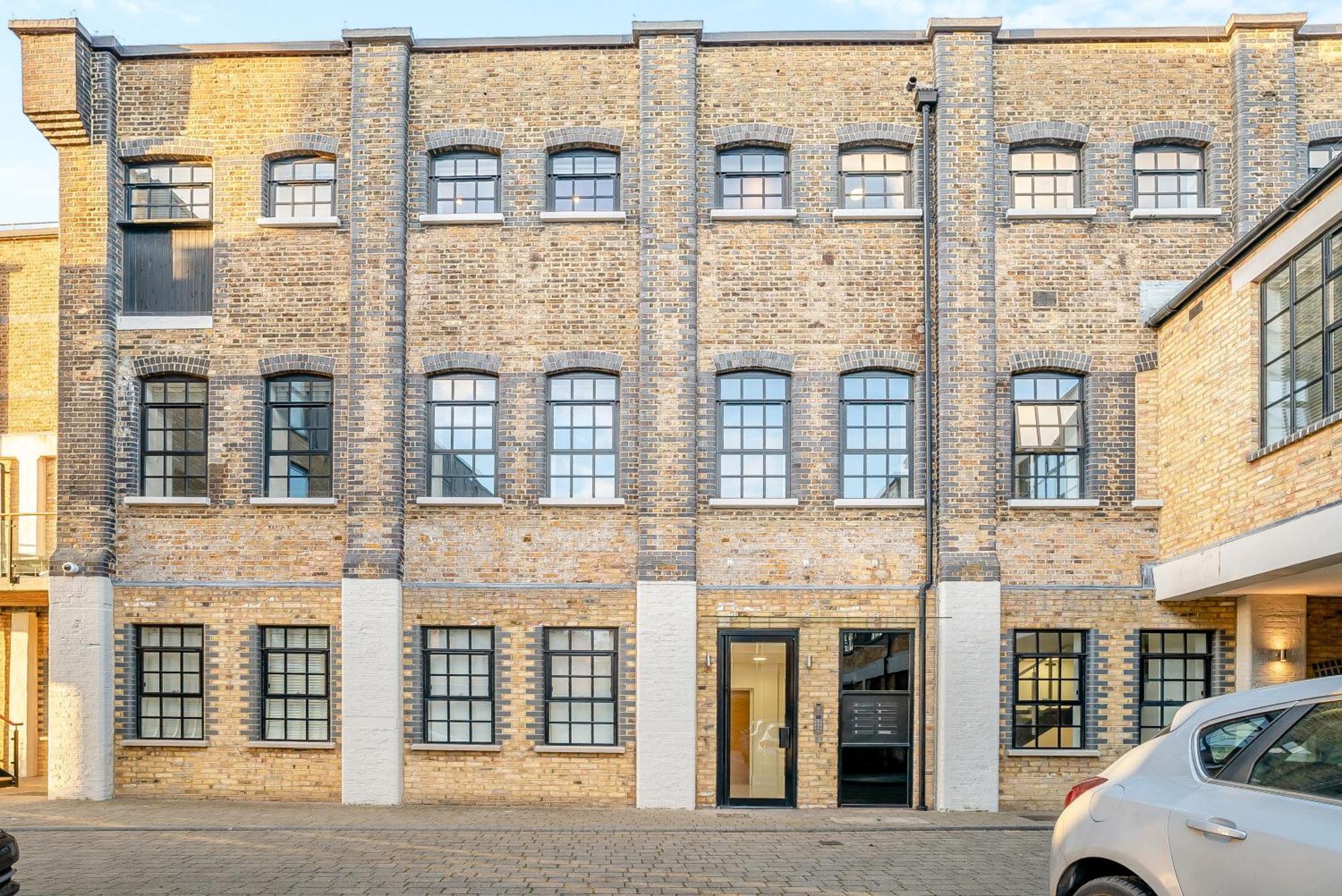 Palace Wharf Apartments Londen Buitenkant foto